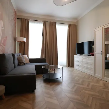 Swietokrzyska Loft By Zen4guest Appartamento
