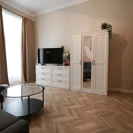 Appartamento Swietokrzyska Loft By Zen4guest
